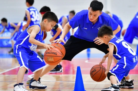 如何借助专业篮球教练提升个人声誉_2